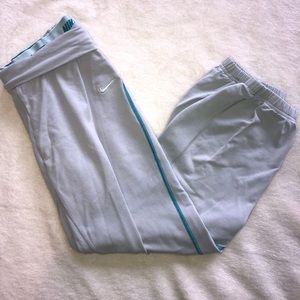NIKE SWEATS